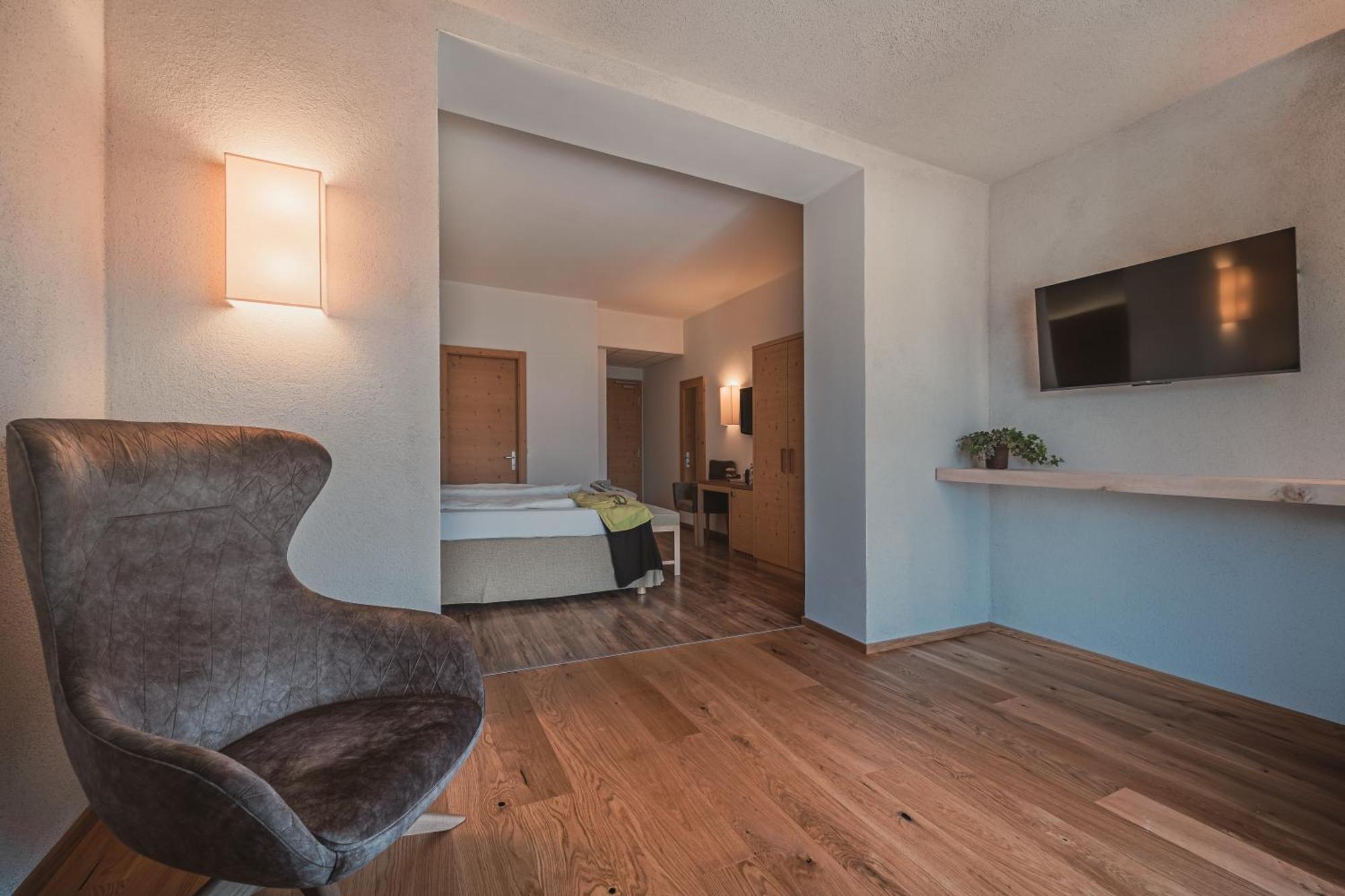 Cristallo Sport & Wellness Hotel Levico Terme Quarto foto
